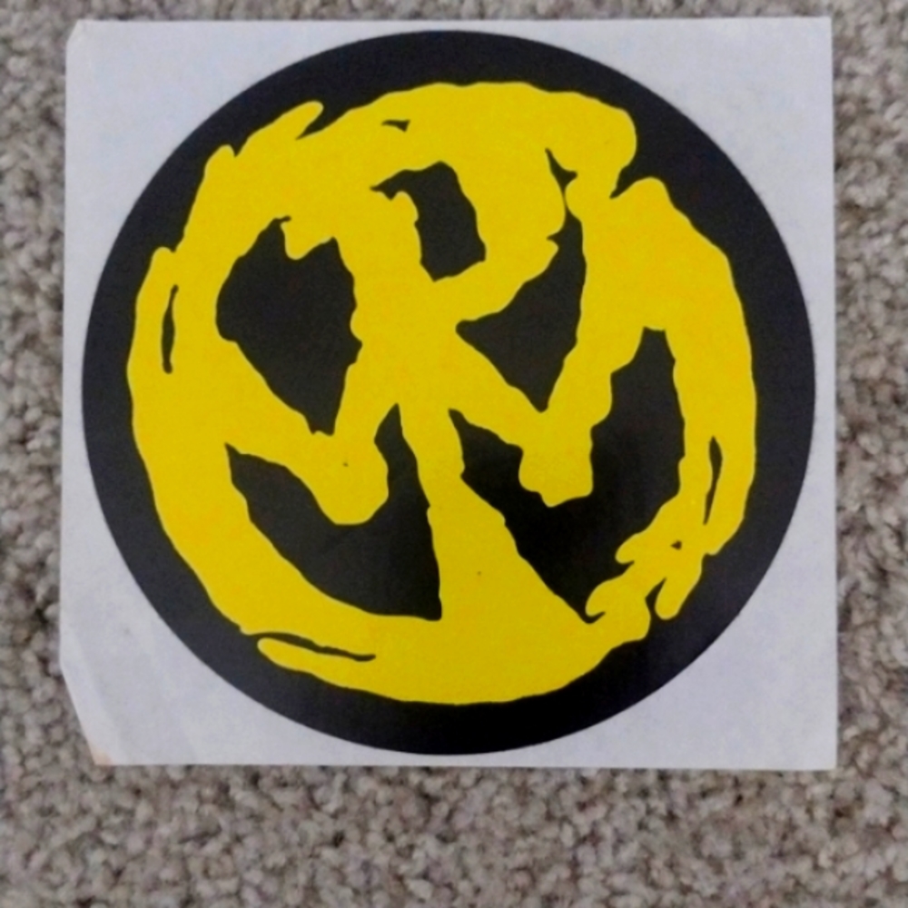 Pennywise Straight ahead promo sticker very rare these days.